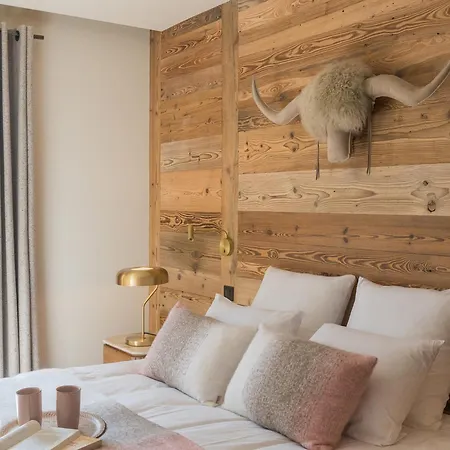 De Luxe Neuf Avec Terrasse Au Coeur Des Gets, Proche Des Pistes Et Commerces - Fr-1-598-153 Lägenhet