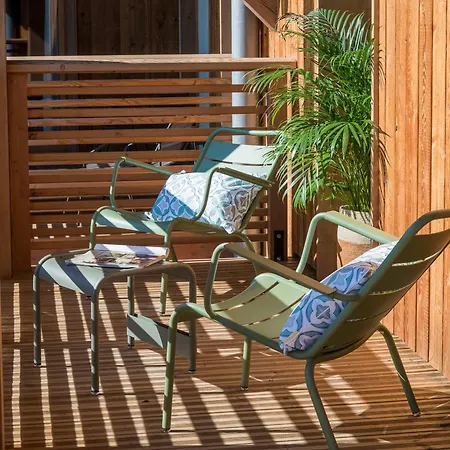 De Luxe Neuf Avec Terrasse Au Coeur Des Gets, Proche Des Pistes Et Commerces - Fr-1-598-153 Lägenhet *